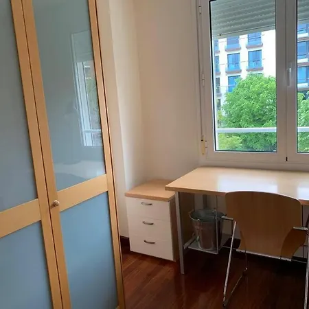 Piso A 5 Minutos De La Playa En Santander! Apartman